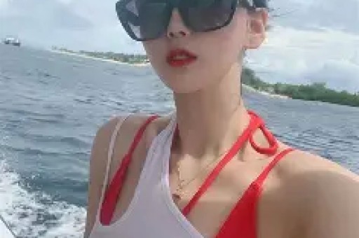 网红董宇辉带货翻车：人设崩塌终有时韭菜狂欢一场空